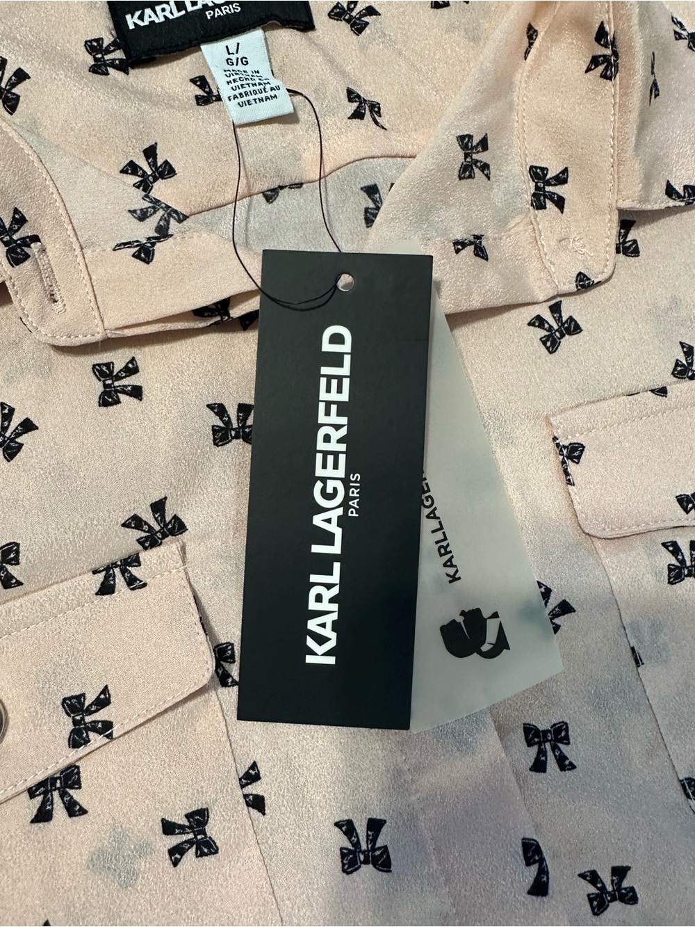 NWT Karl Lagerfeld Pale Pink Bow-Print Button Up Shirt - Picture 12 of 12